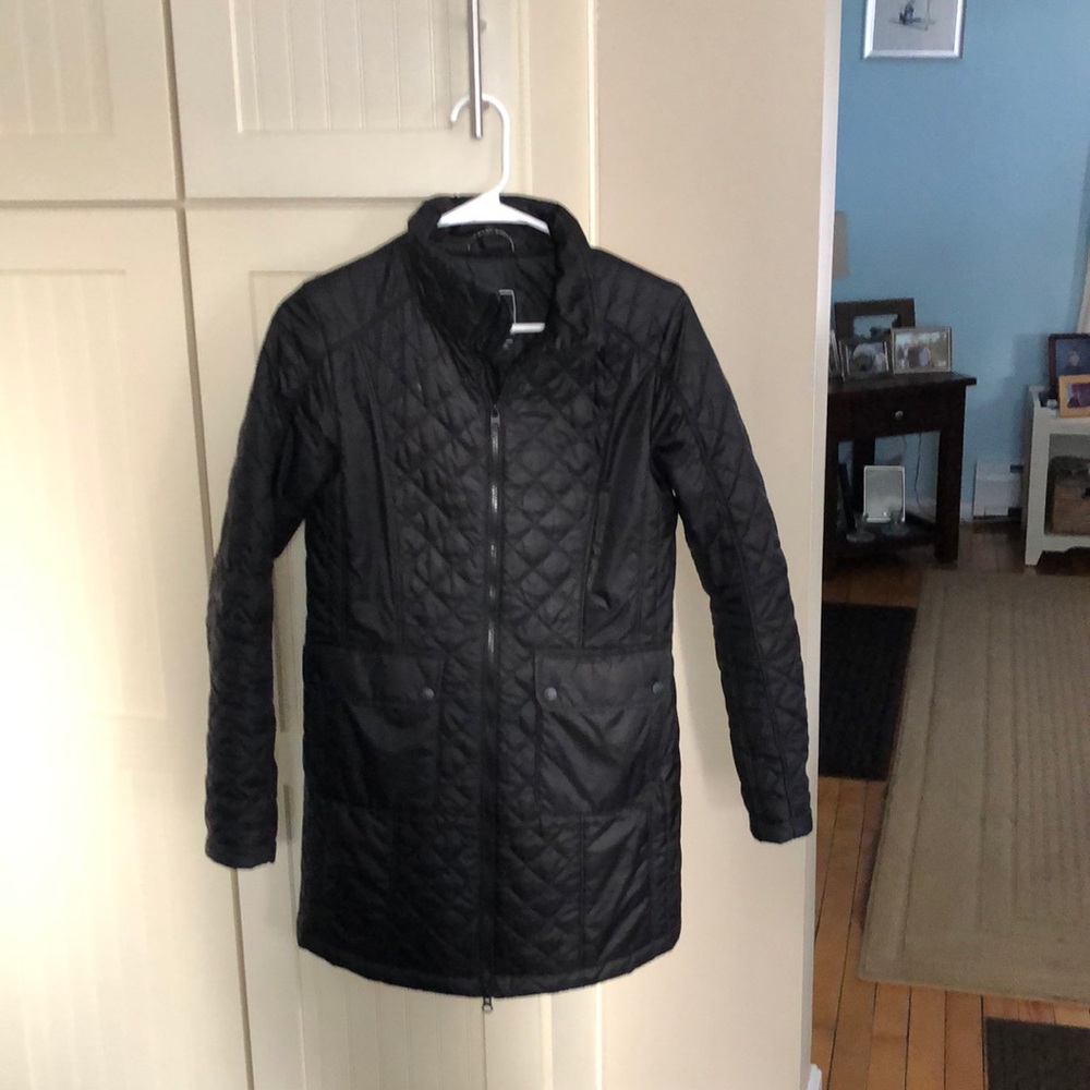 Excellent condition-North Face women’s coat